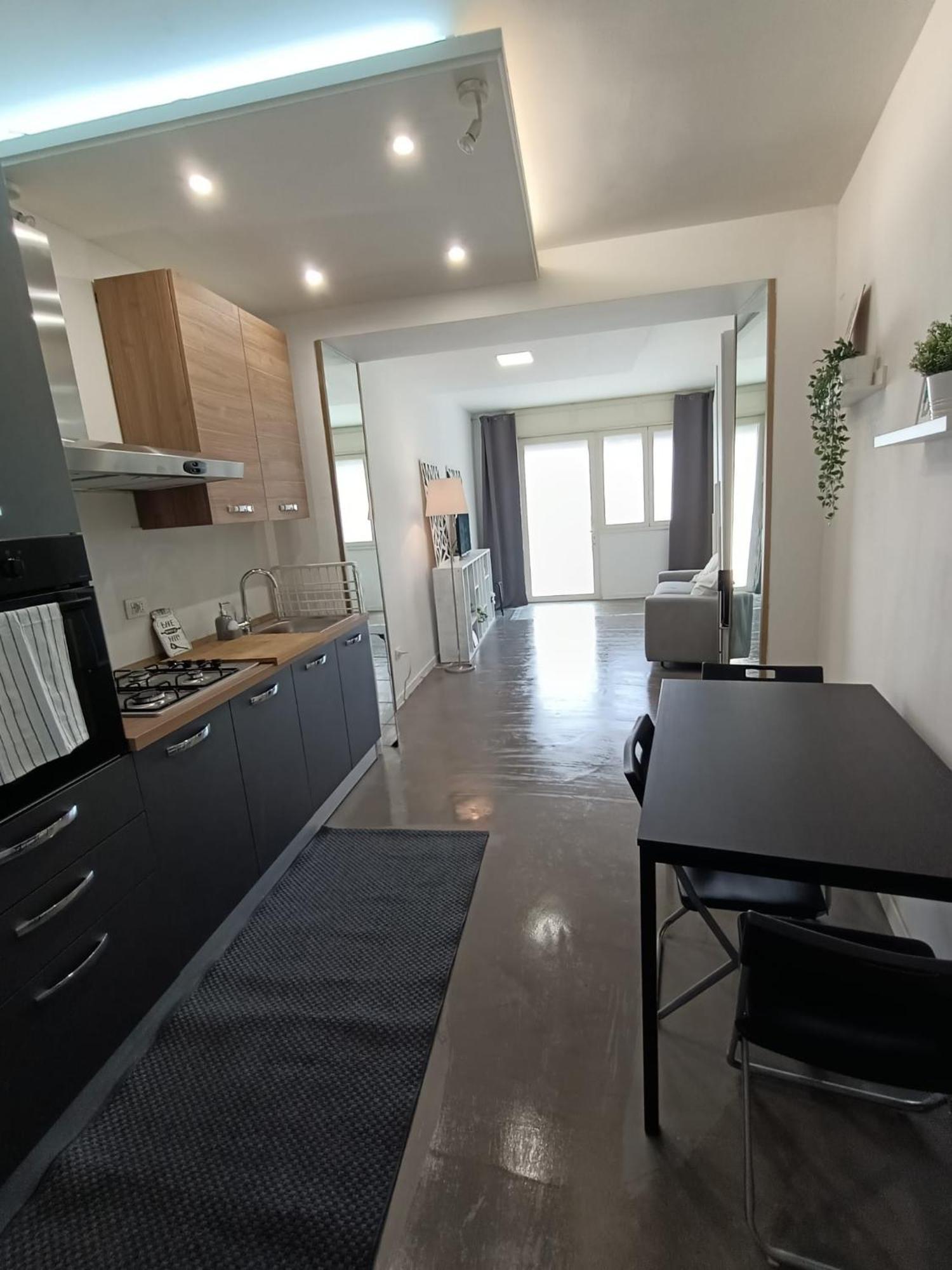 Monolocale Farina Apartment Cagliari Bagian luar foto